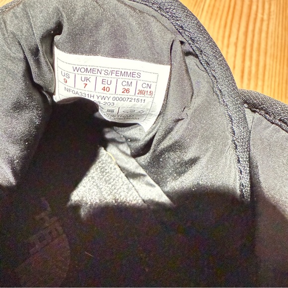 The North Face Women’s ThermoBall™ Traction Winter Booties - Picture 7 of 11